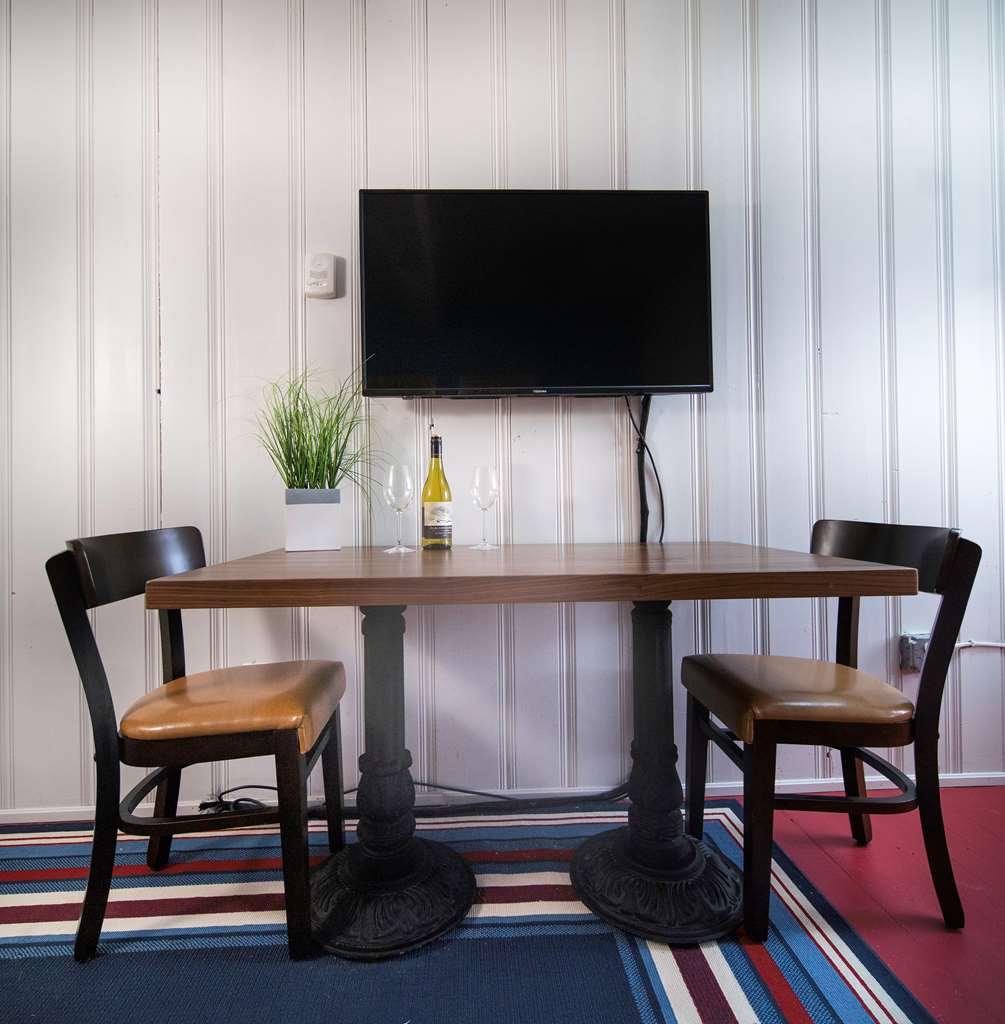 Surfside Inn Chatham Phòng bức ảnh
